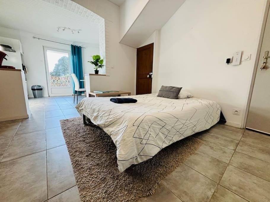 Appartement L'Escale Abbevilloise By H2C à Abbeville Extérieur photo