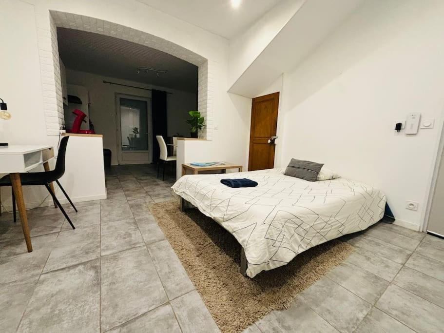 Appartement L'Escale Abbevilloise By H2C à Abbeville Extérieur photo